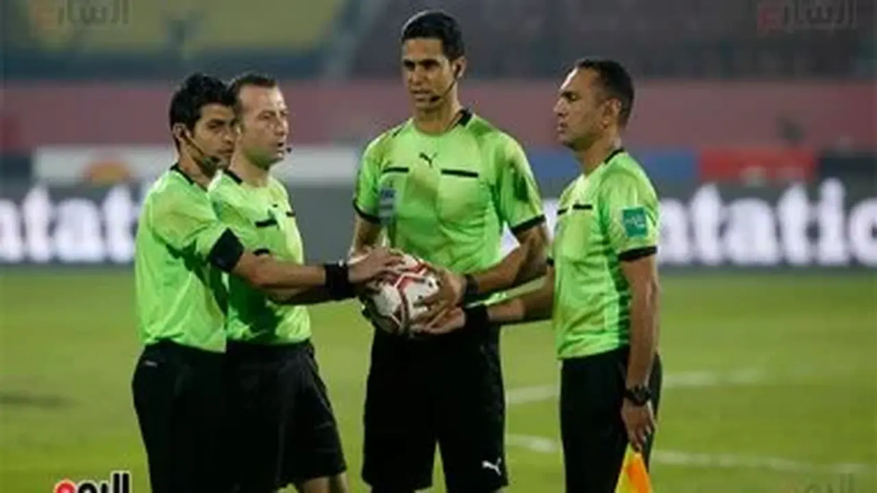 الحكم محمد معروف يدير مباراة الأهلي وإنبي في كأس عاصمة مصر